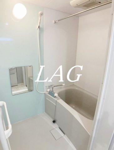 バス・シャワールーム　お風呂です。