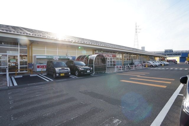 スーパー　ヨークベニマル横塚店（スーパー）まで400m