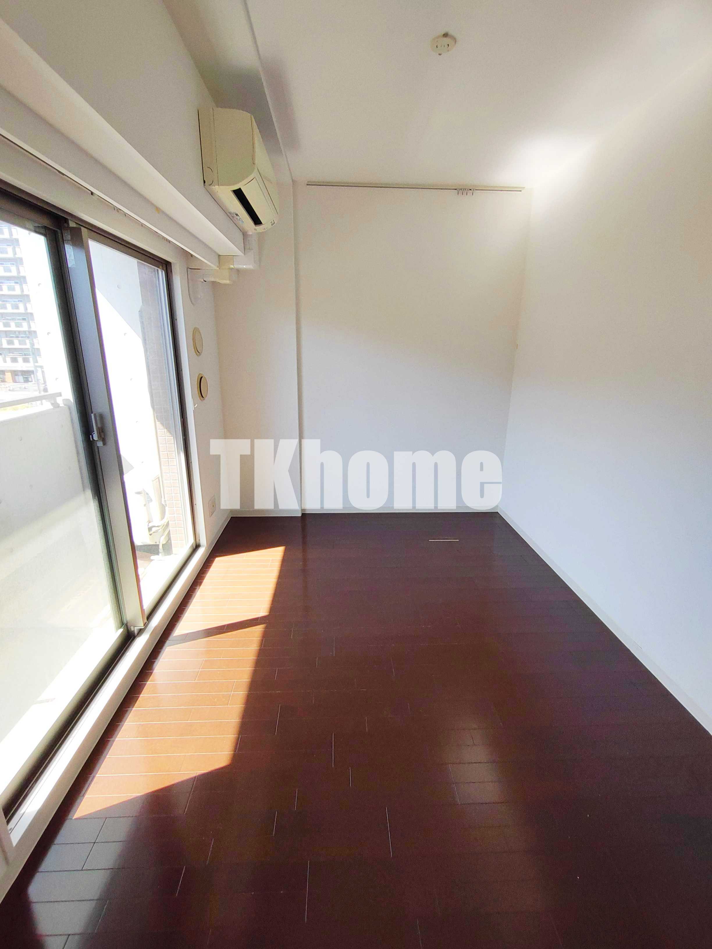 居室・リビング　LDKフローリング7.7帖