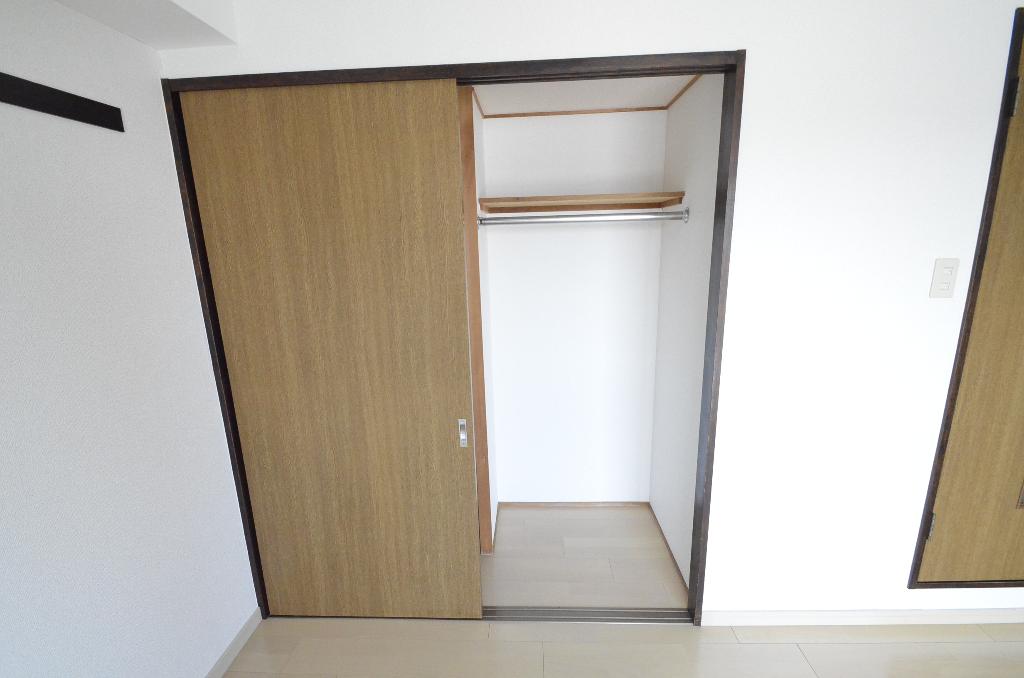 収納　クローゼット