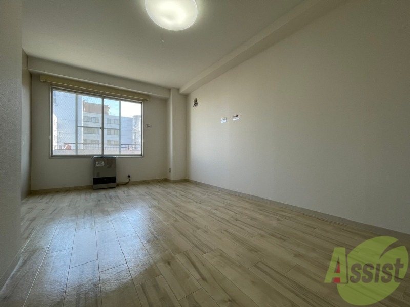 居室・リビング　広くてキレイなお部屋が広がっていて、充実した生活が送れそう。