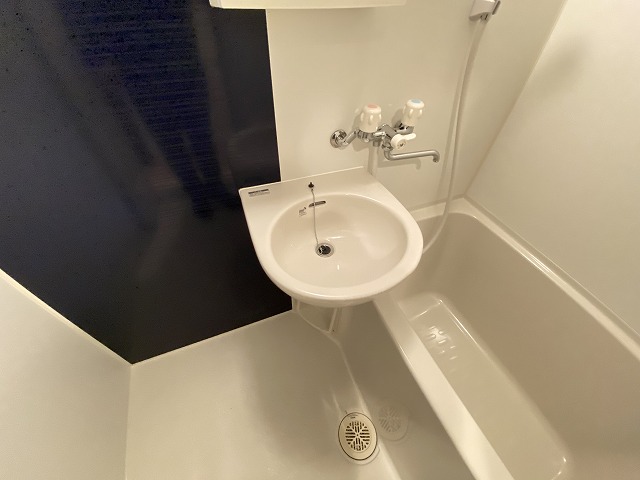 洗面設備　洗面所です