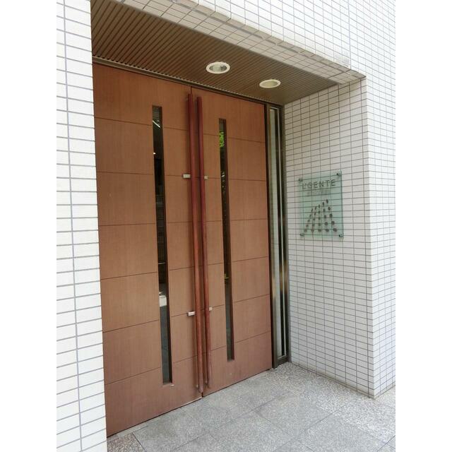 エントランス　エントランス：2016年7月撮影