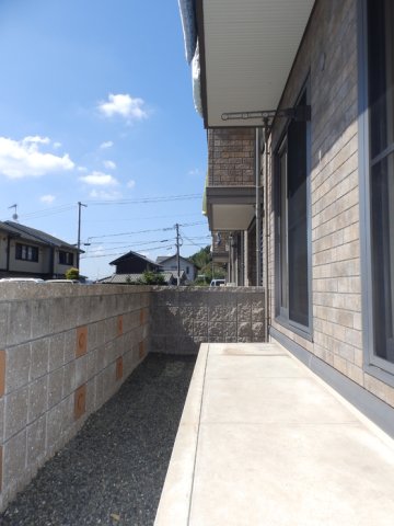 バルコニー　テラス