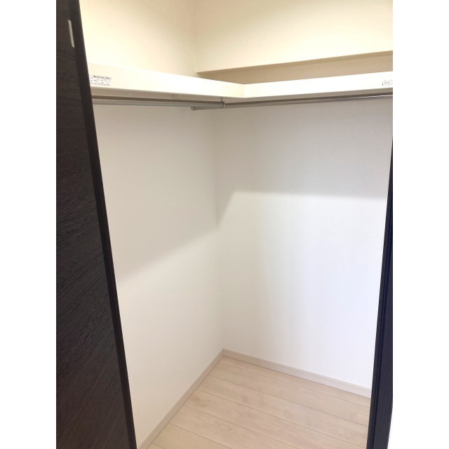 収納　※別部屋写真、現況優先