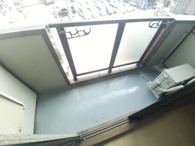 バルコニー　バルコニー