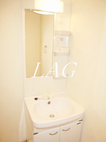 洗面設備　洗面台です。