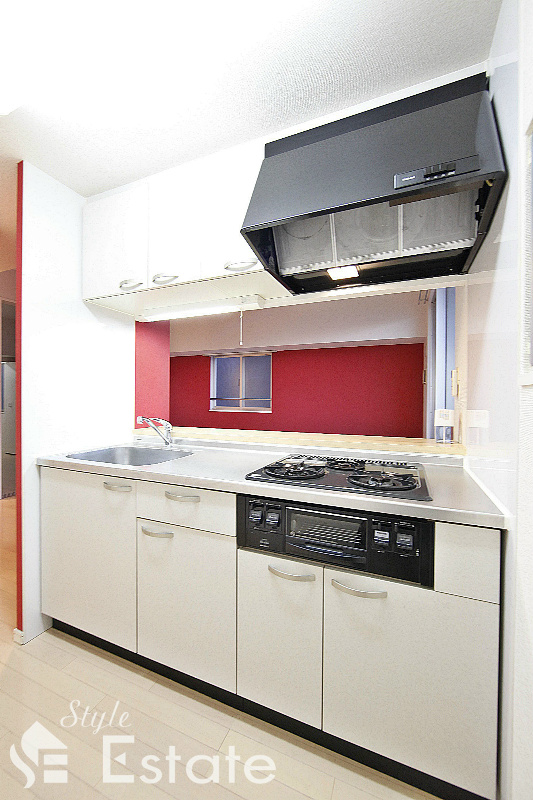 キッチン　カウンターキッチン（ガス3口コンロ・グリル付き）