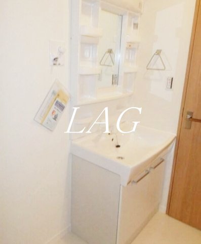 洗面設備　洗面台です。