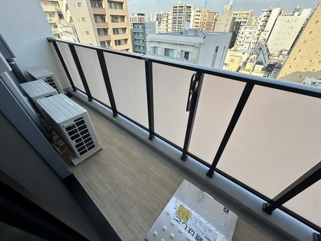 バルコニー　陽当たり良好なバルコニーです