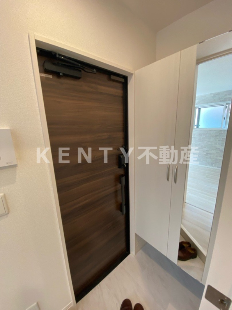 玄関　明るい玄関です