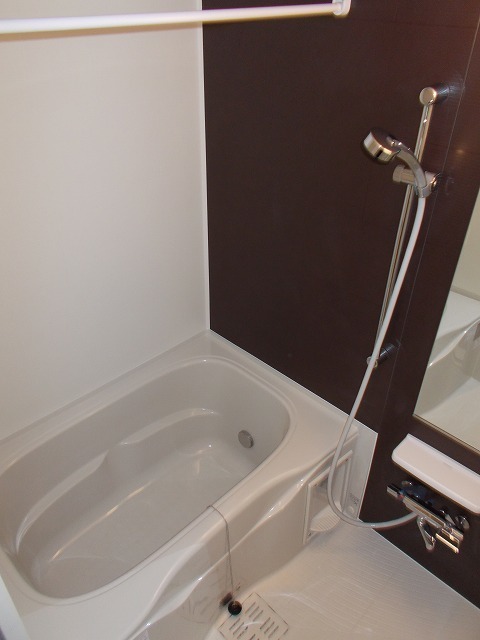 バス・シャワールーム　バスルーム