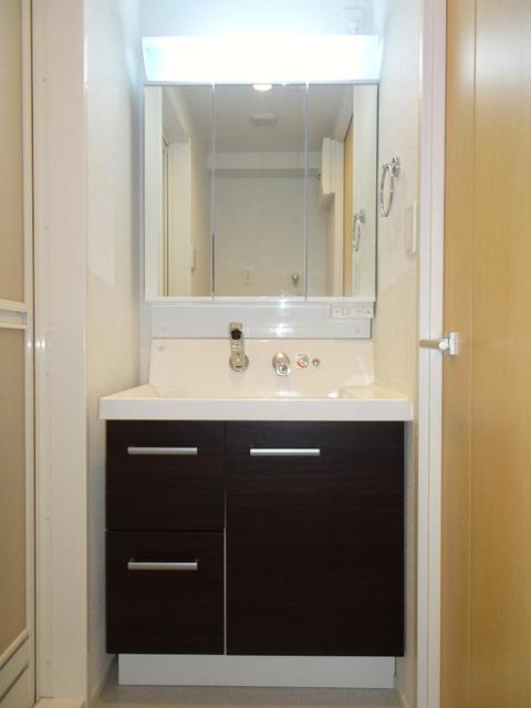 洗面設備　独立洗面台