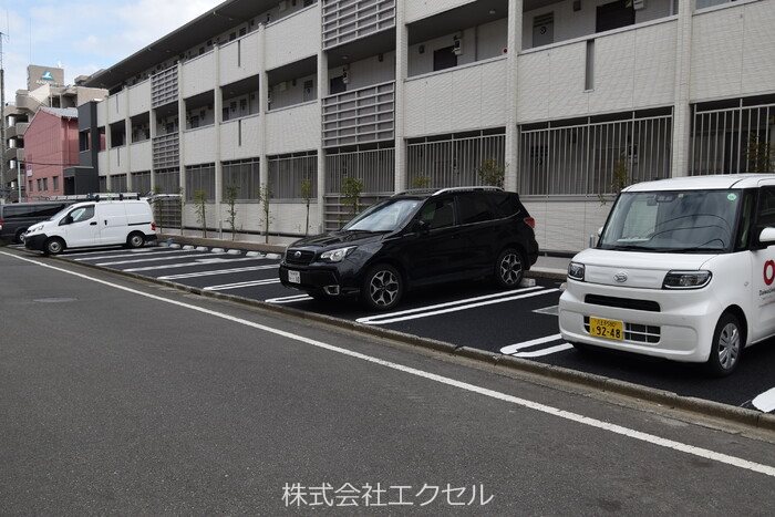 駐車場　敷地内駐車場です。