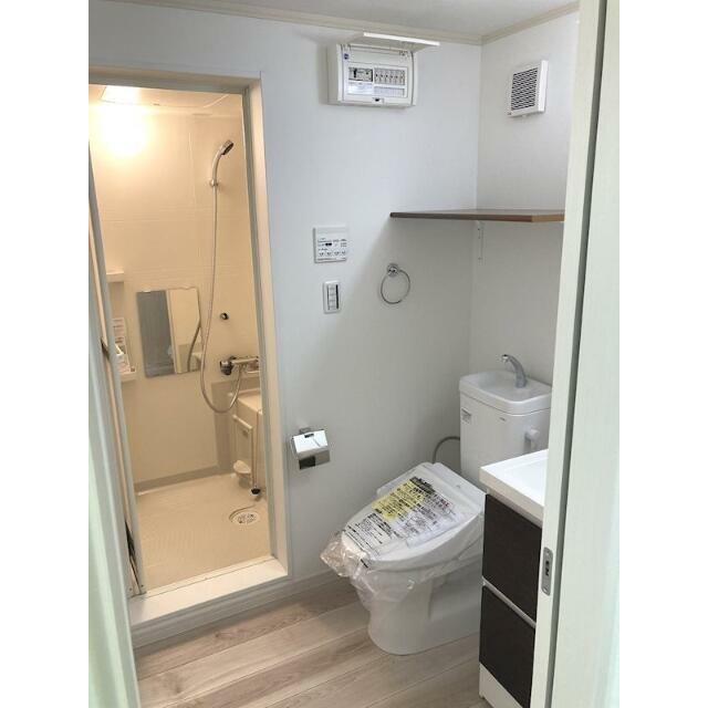 トイレ　バストイレ別！ウォシュレット付き！