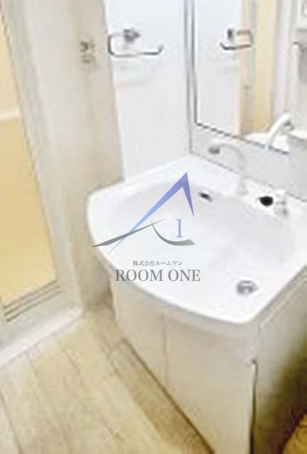 洗面設備　独立洗面台です。