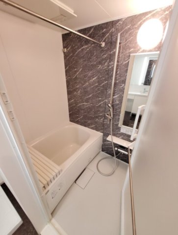 バス・シャワールーム　風呂