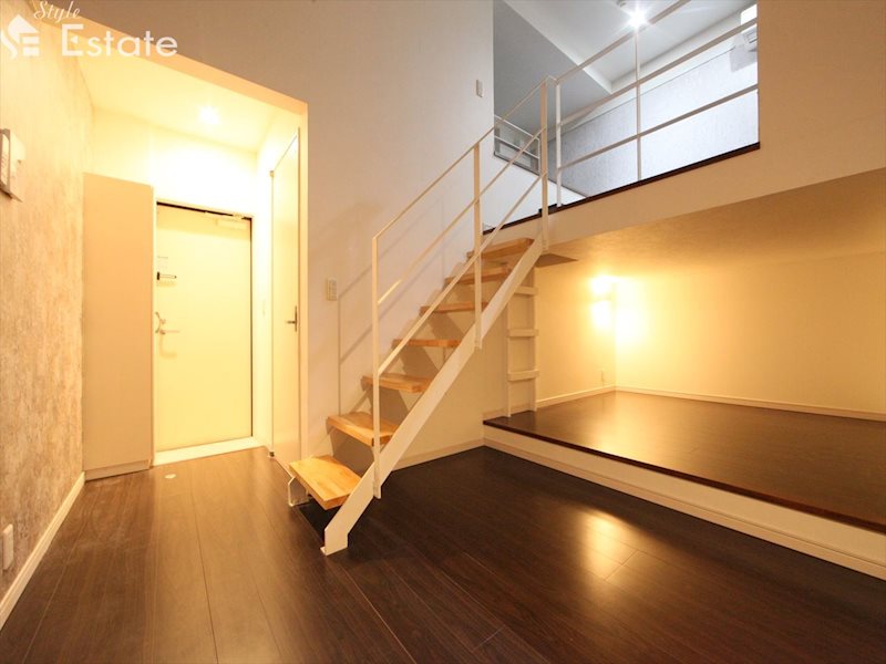 居室・リビング　内装