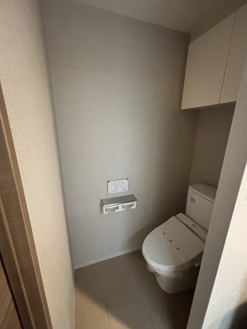 トイレ　＊同間取り別部屋参照