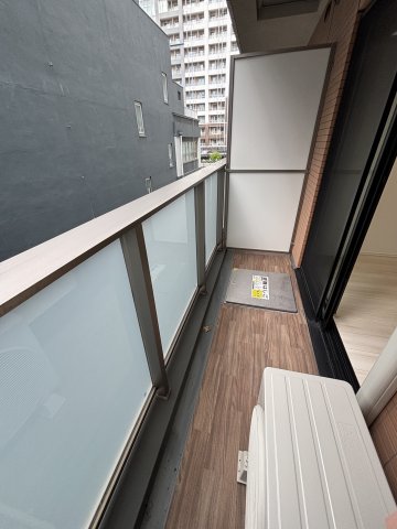 バルコニー　＊同間取り別部屋参照