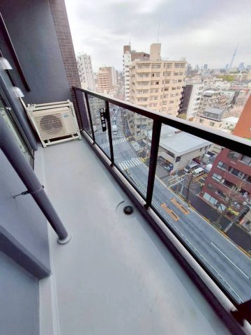 バルコニー　バルコニーがあります