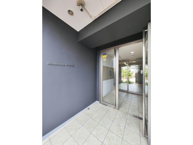 エントランス　エントランス部分