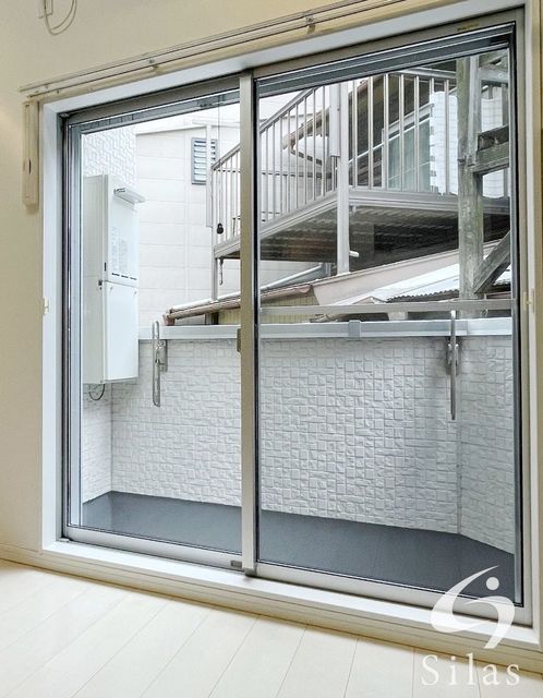 居室・リビング　同仕様