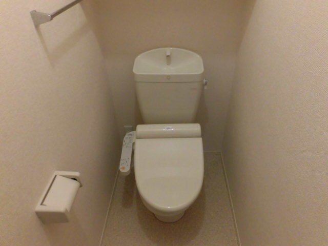 トイレ　他号室参考写真