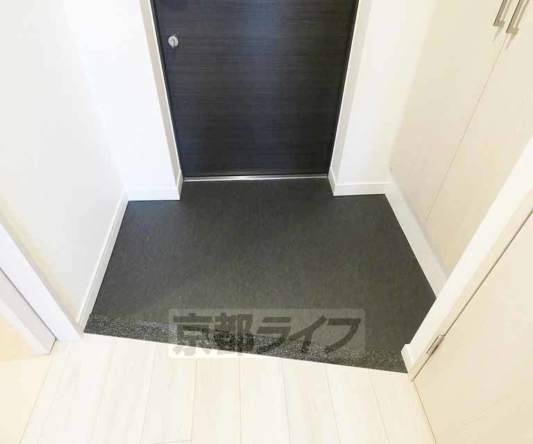 玄関　靴収納つきの玄関です