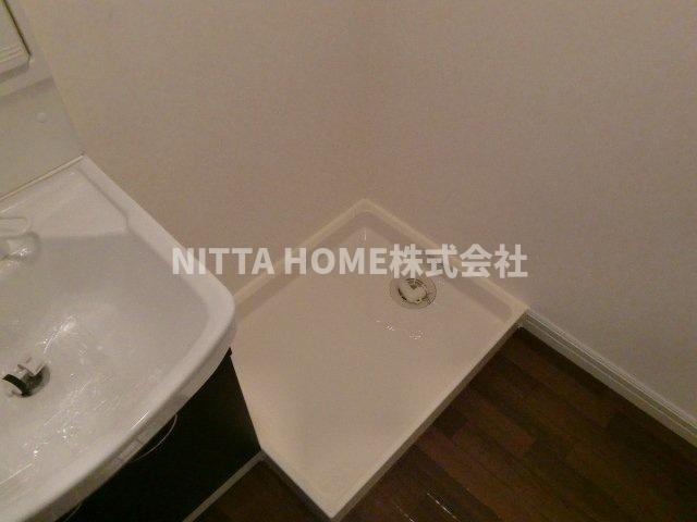 その他共有部分　室内洗濯機置き場も完備★