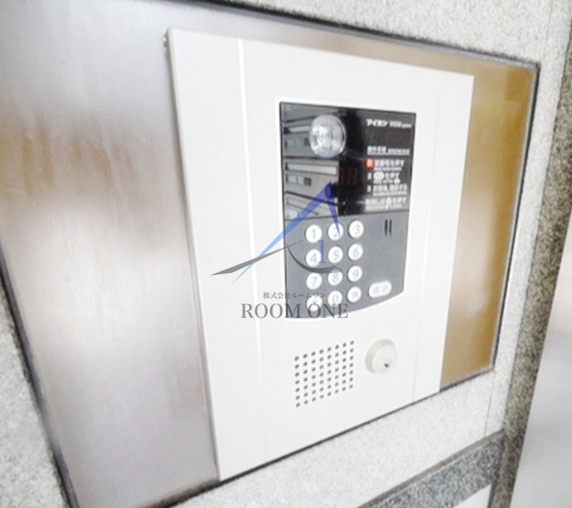 セキュリティ　オートロックです。