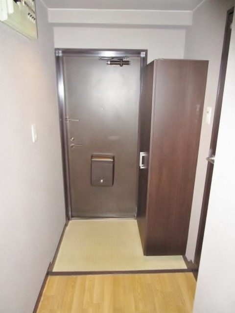 玄関　★別部屋参考写真です★