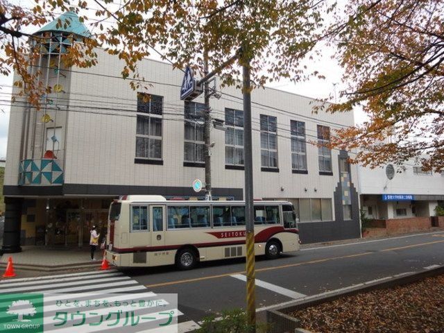 幼稚園・保育園　聖徳大学付属幼稚園（幼稚園・保育園）まで97m