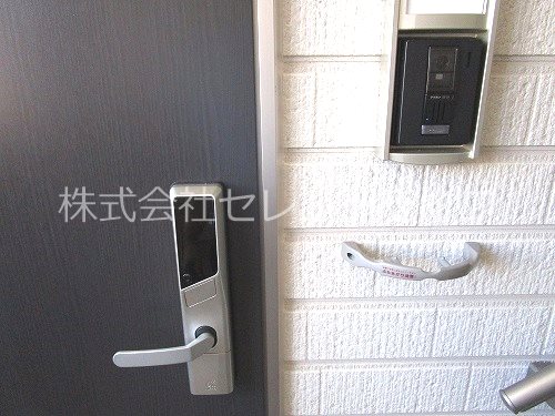 セキュリティ　玄関錠：電子キー・ＴＶドアホン