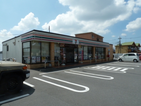コンビニ　セブンイレブン栃木平柳店（コンビニ）まで722m