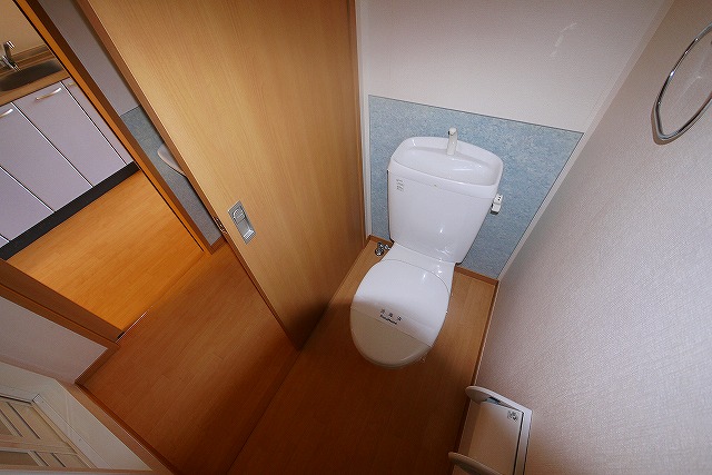 トイレ　清潔感のあるトイレです