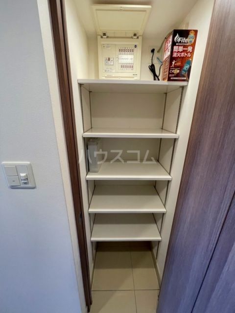 収納