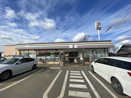 コンビニ　セブンイレブン 八街大谷津店（コンビニ）まで1332m