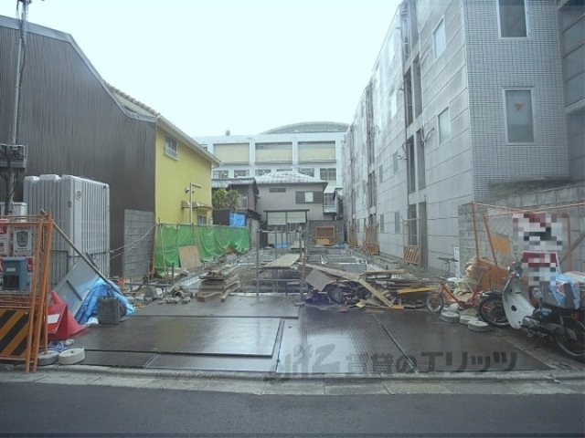 その他　建築中