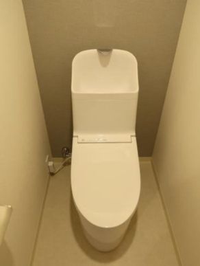 トイレ　清潔感のあるトイレです