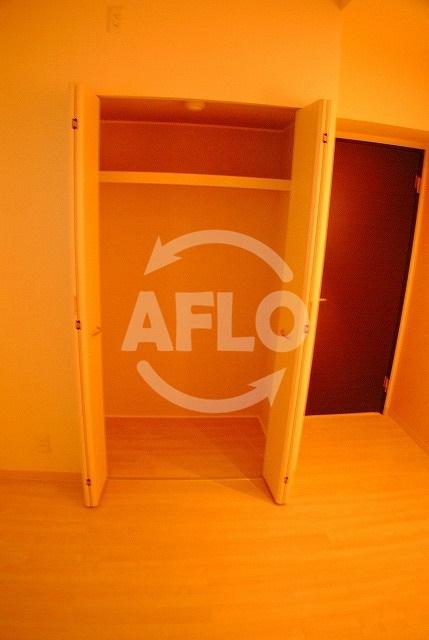 収納　アネスト北堀江　クローゼット