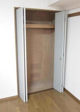 収納　大きいクローゼット。