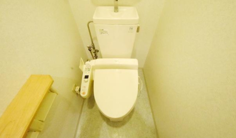 トイレ　別部屋イメージ画像になります
