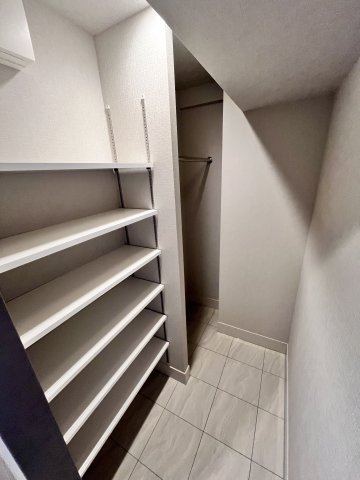 その他部屋・スペース　シューズインクロゼット（シューズクローク）　※現況優先