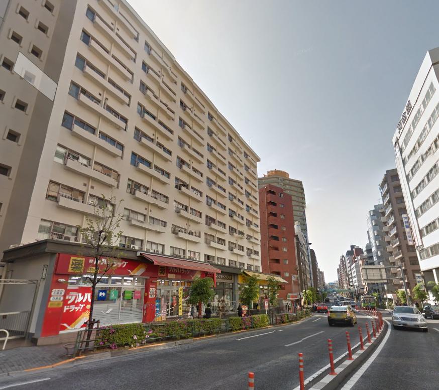 ドラックストア　ツルハドラッグ南池袋店（ドラッグストア）まで206m