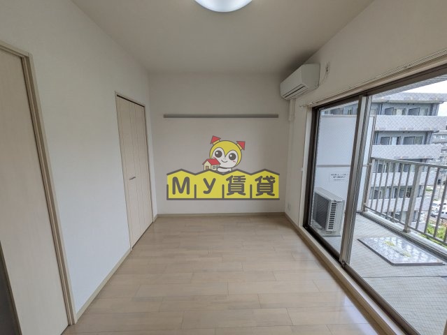 居室・リビング　フローライト上前津