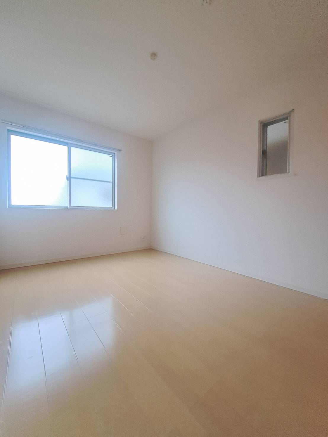 その他　明るいお部屋です