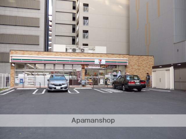 コンビニ　セブンイレブン（コンビニ）まで260m