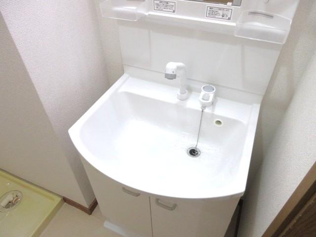 洗面設備　洗髪洗面台