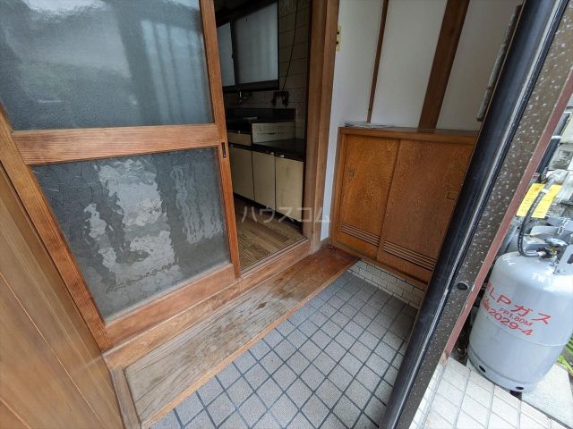 玄関